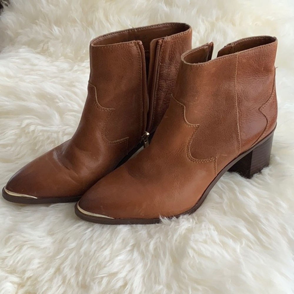Franco Sarto leather side zip western ankle boots sz. 8.5 EUC